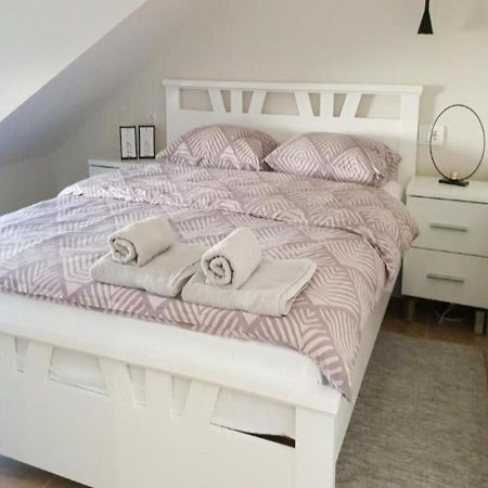 Lovely Apartments Free Street Parking Novi Sad Ngoại thất bức ảnh