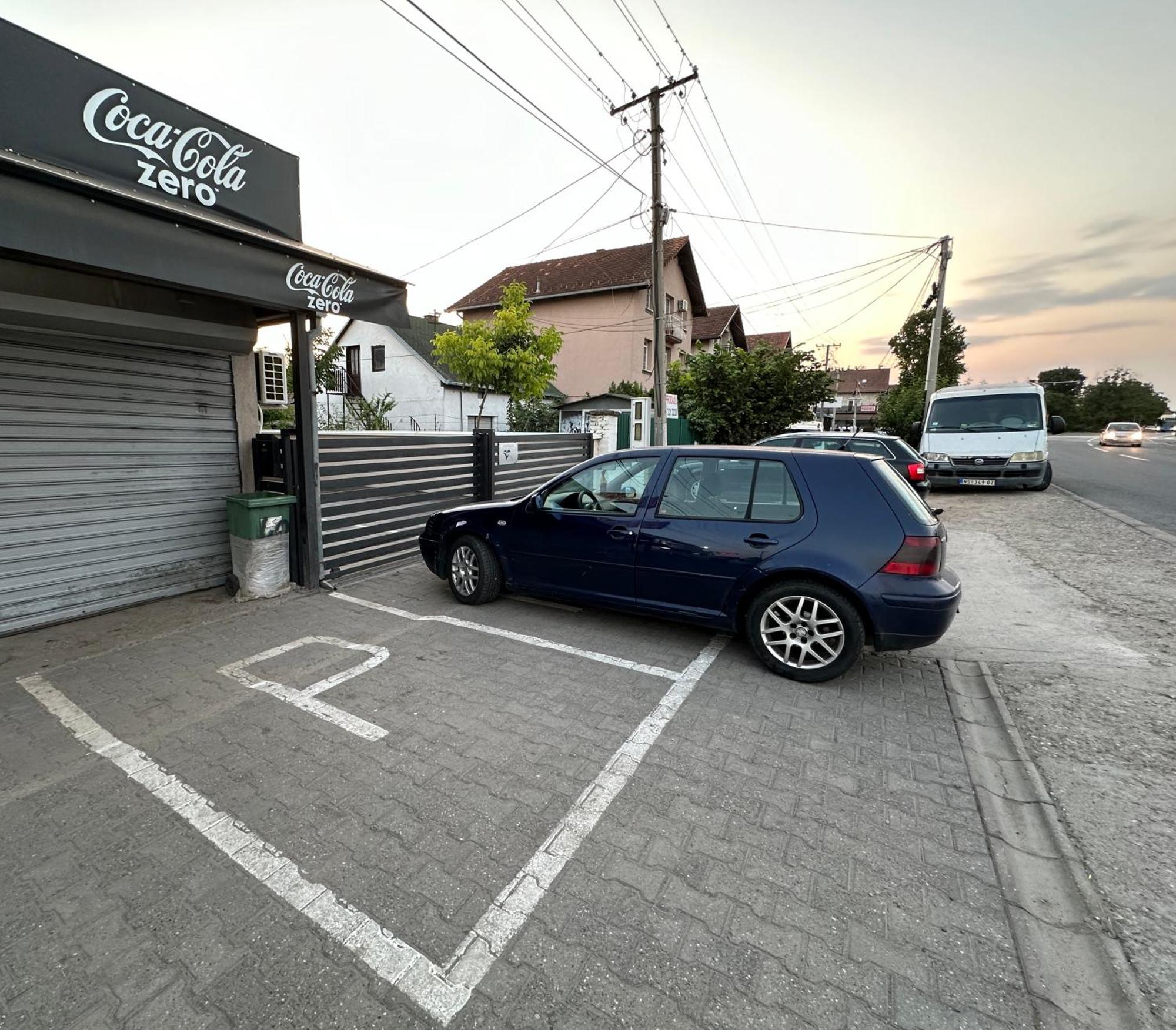 Lovely Apartments Free Street Parking Novi Sad Ngoại thất bức ảnh